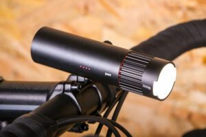 2020 Knog PWR Trail 1100.jpg