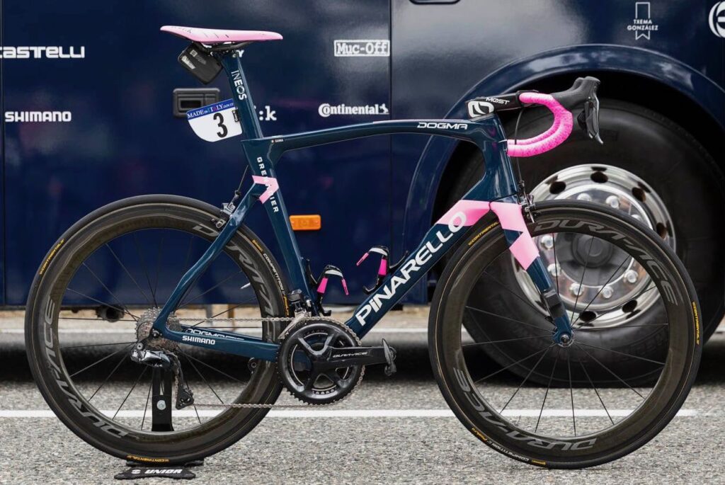 2021 Filippo Ganna’s Pinarello Dogma F12 Giro d’Italia maglia rosa  – 1