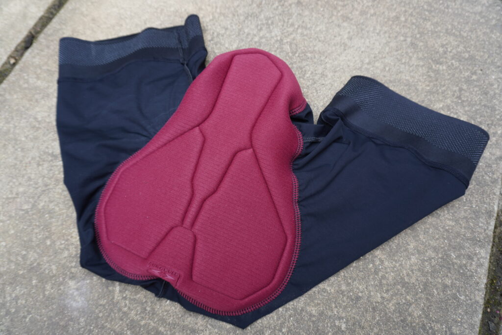 2021 La Passione Grace Bib Shorts Black pad.JPG