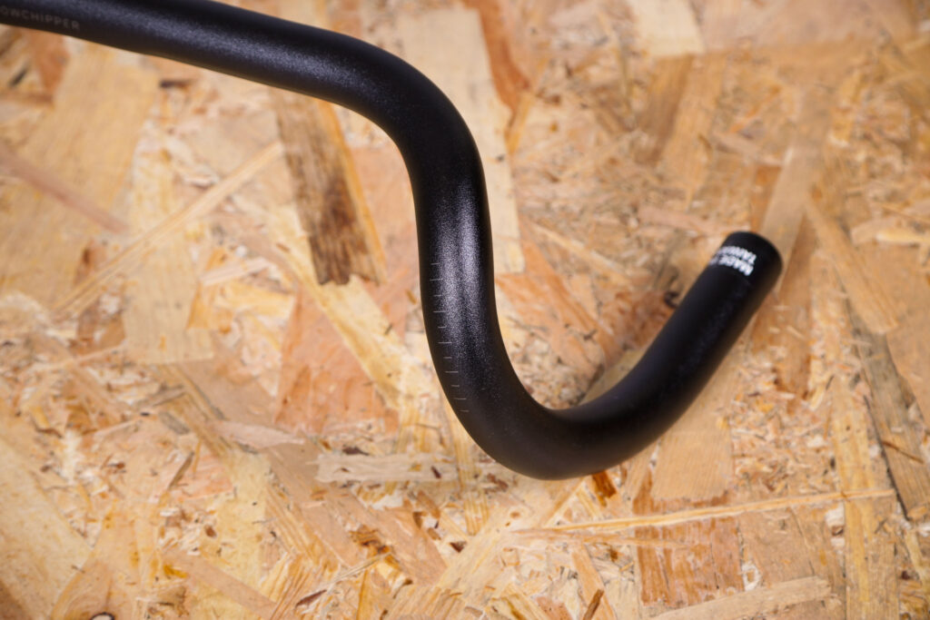 2021 Salsa Cowchipper Drop Bar – drop.jpg
