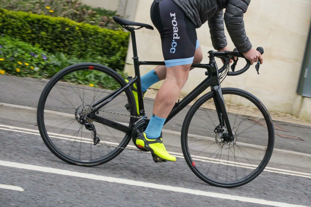 2021 Van Rysel EDR CF 105 Disc Road – riding 5.jpg