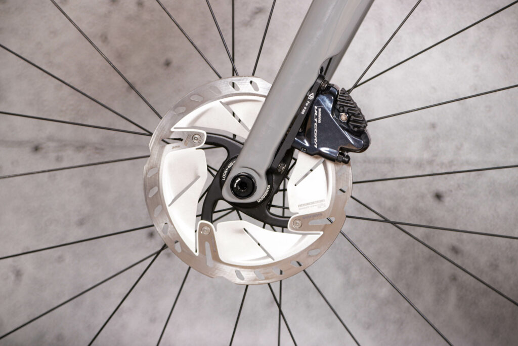2021 Vitus ZX1 EVO CRS – front disc brake.jpg