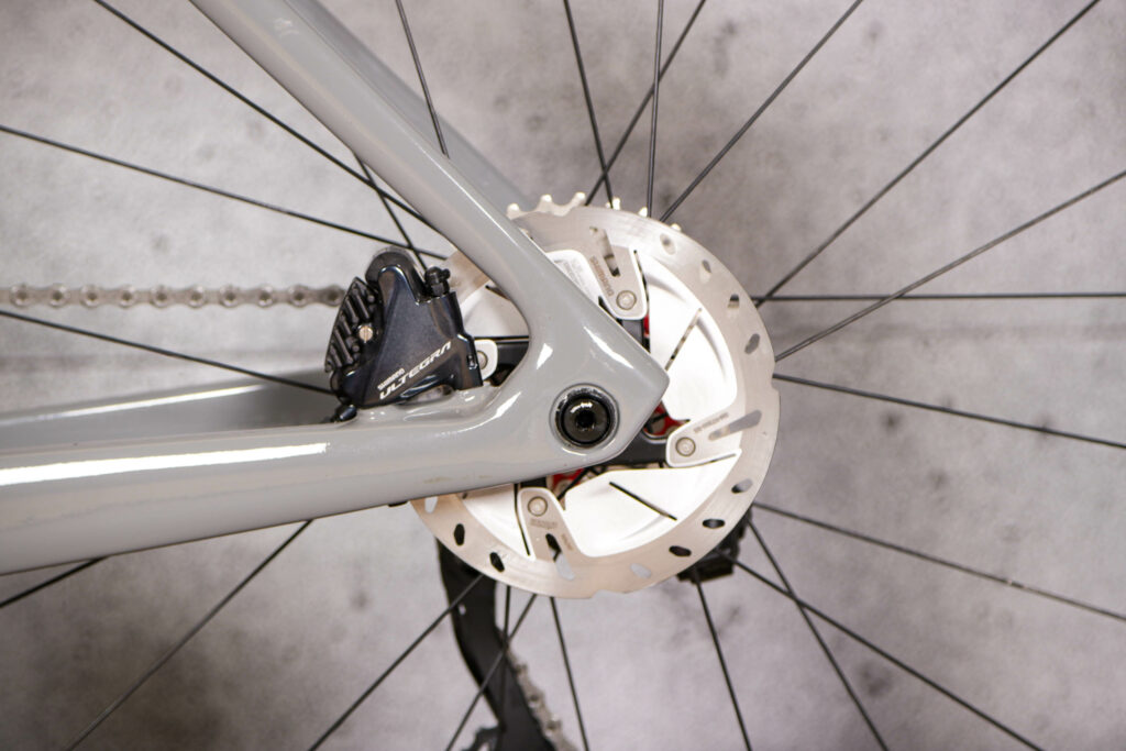 2021 Vitus ZX1 EVO CRS – rear disc brake.jpg