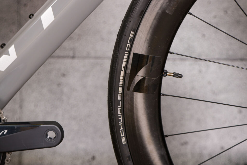 2021 Vitus ZX1 EVO CRS – tyre.jpg