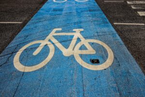 cycle-path-3881171_1920