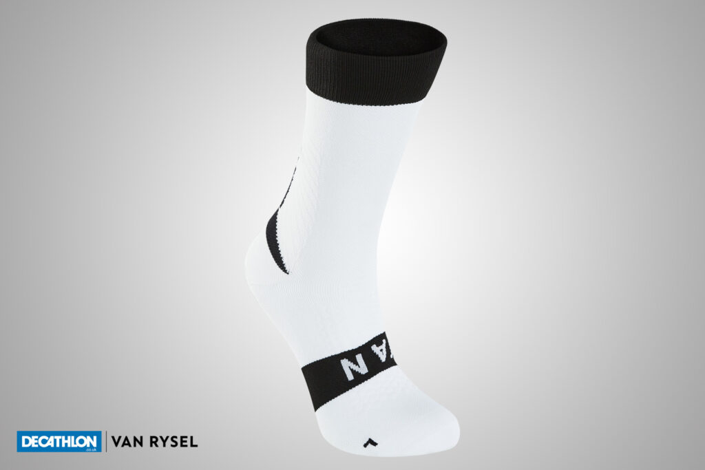 DecathlonVanRyselCompo-May2021-5-RoadRacer900CyclingSocks.jpg