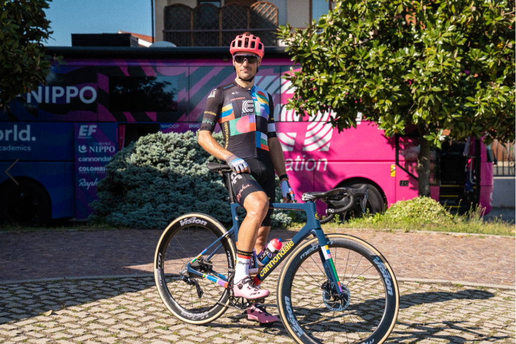 rapha ef 1.PNG