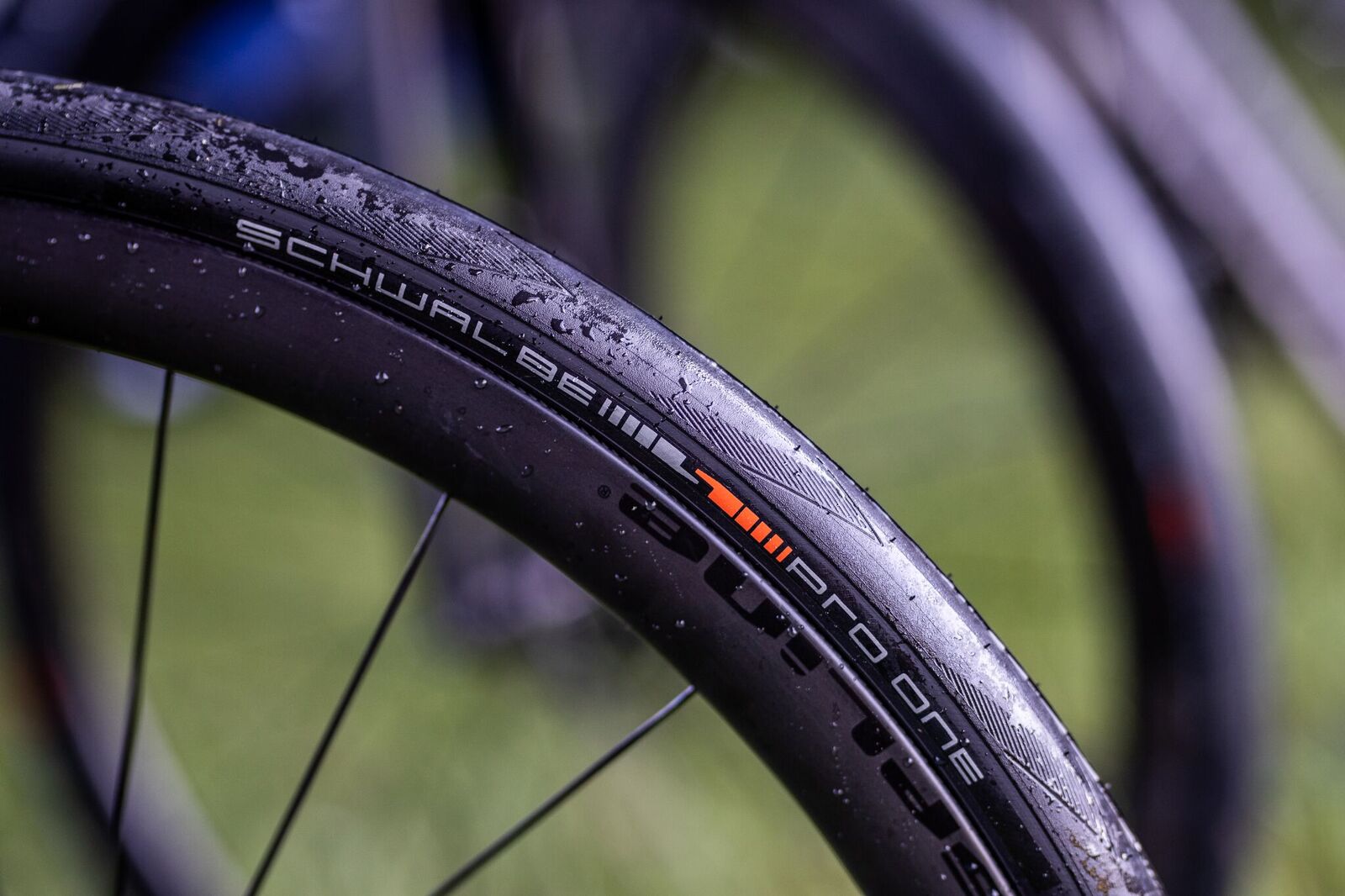 schwalbe pro one launch main