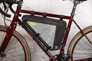 2021 Apidura Backcountry Frame Pack 1.jpg