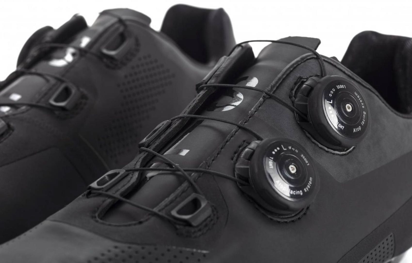 2021 Cube shoes detail – 1