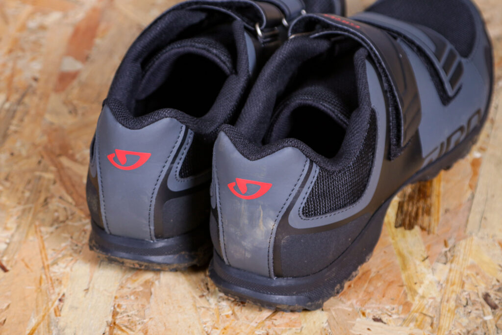 2021 Giro Berm Cover MTB Cycling Shoes – heels.jpg