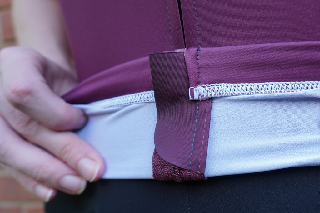 2021 La Passione Duo Jersey Women zip guard.jpg