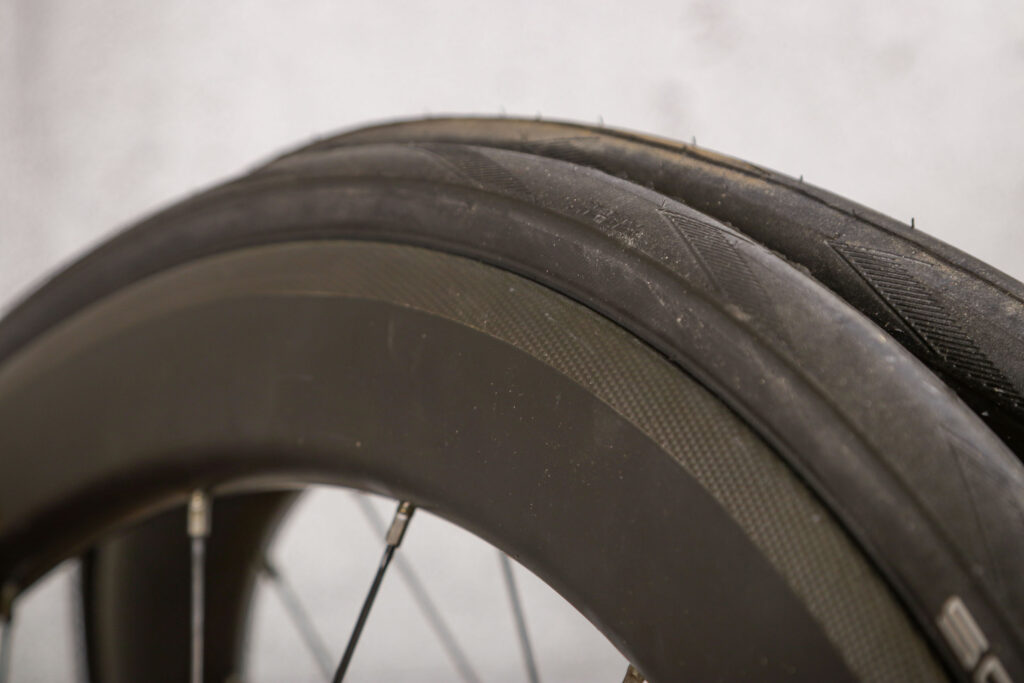 2021 Pacenti Carbon PR50 rim brake wheel set 700c – braking surface.jpg