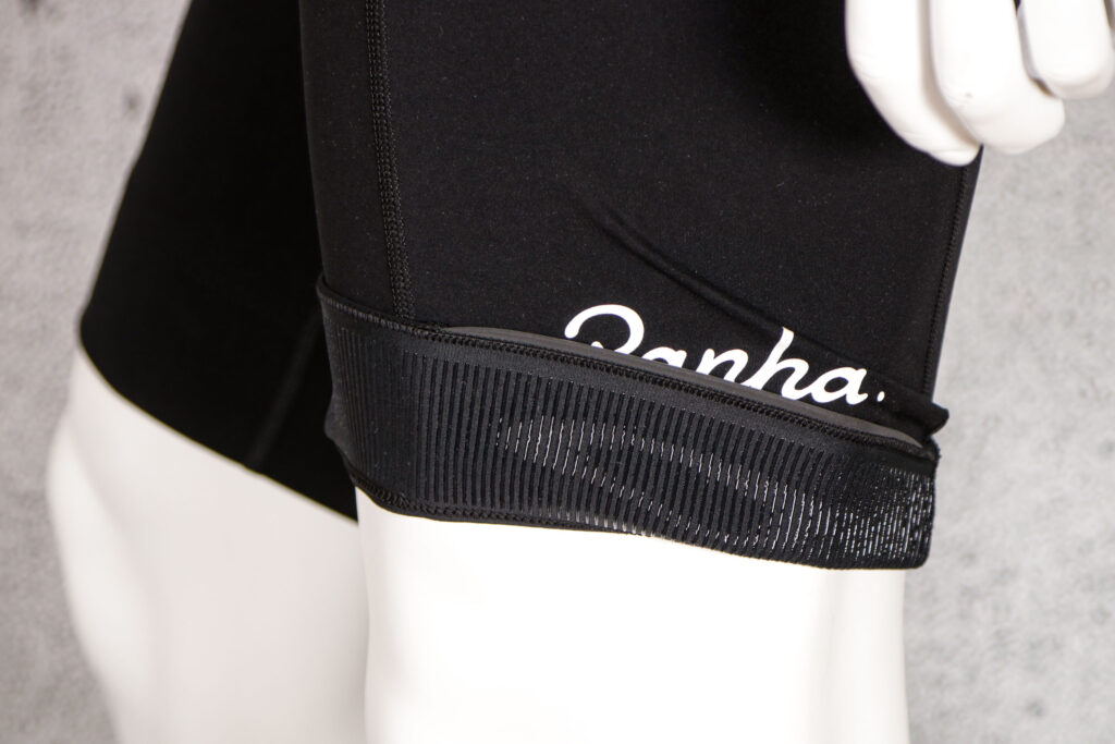 2021 Rapha Classic Bib Shorts – cuff gripper.jpg