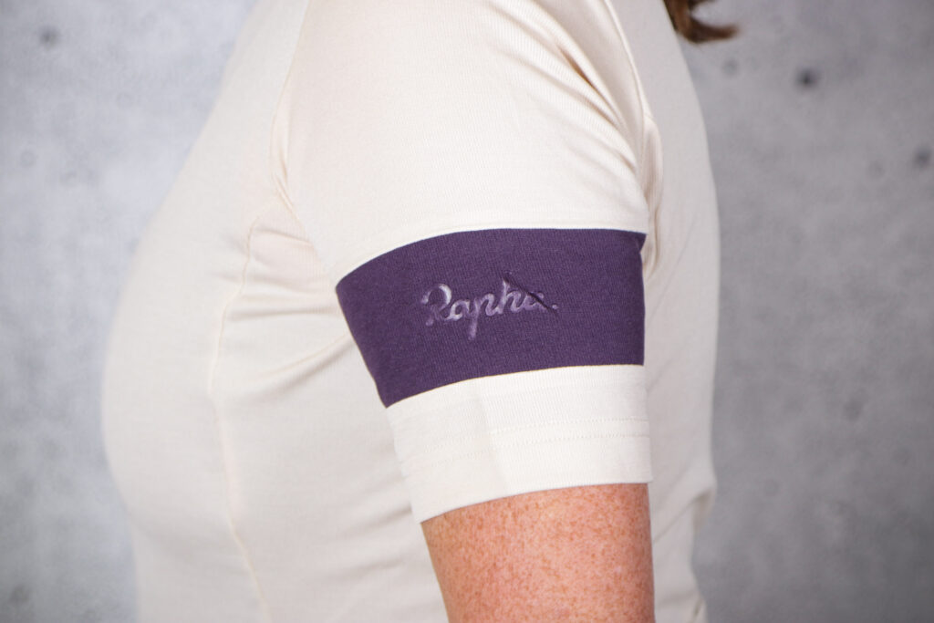 2021 Rapha Women’s Classic Jersey II – sleeve 2.jpg