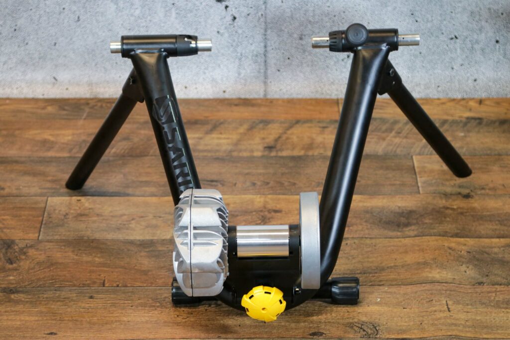 2021 Saris Fluid 2 Trainer – rear.jpg