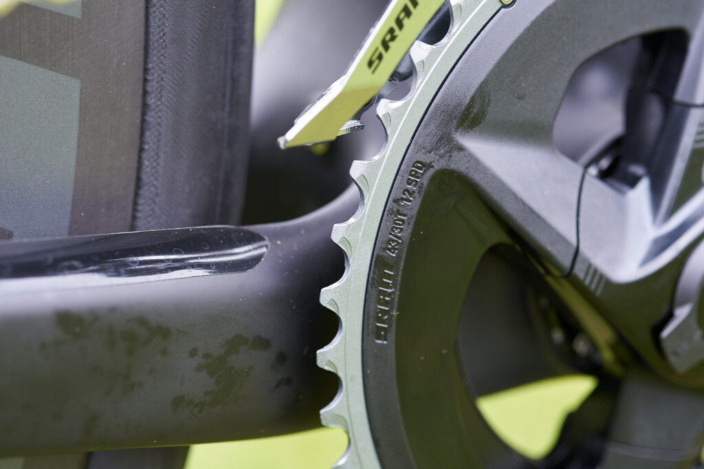 2021 SRAM Rival eTap AXS groupset – chain ring.jpg