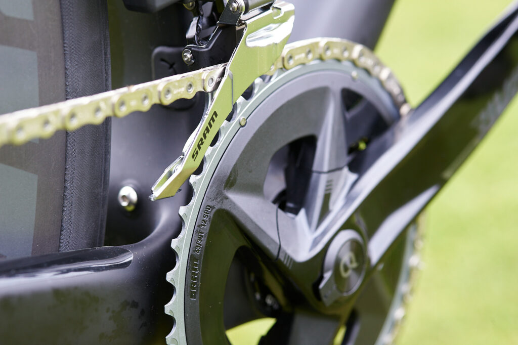 2021 SRAM Rival eTap AXS groupset – chain ring 2.jpg