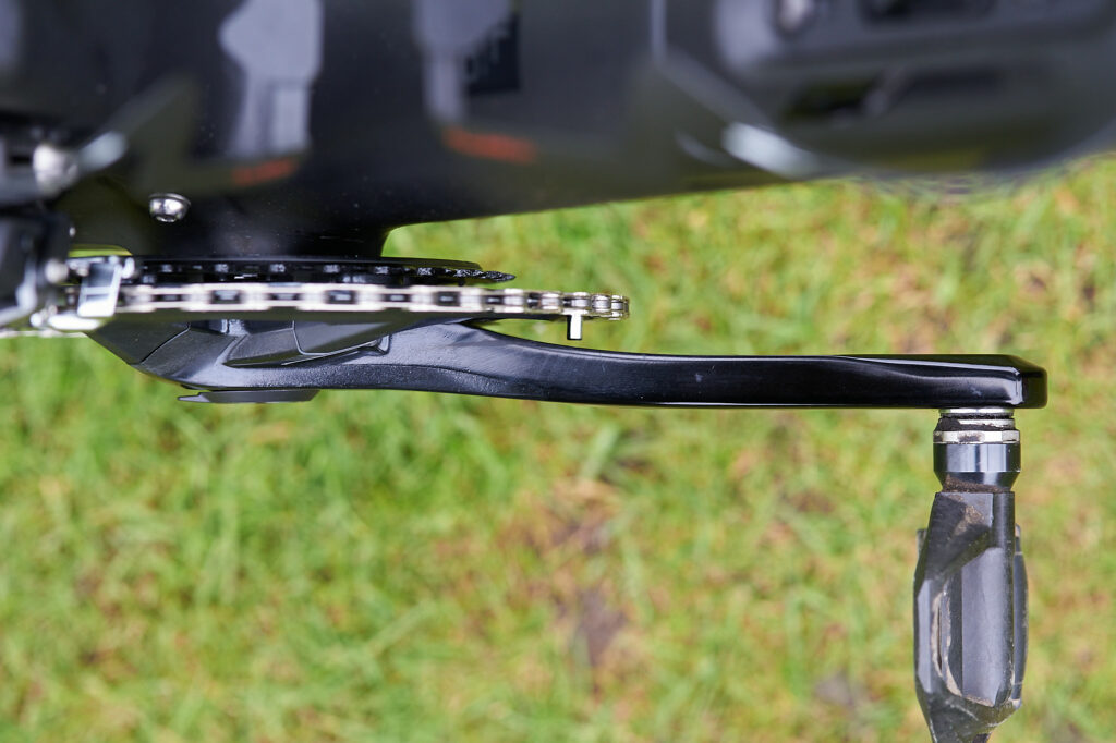 2021 SRAM Rival eTap AXS groupset – crank shape.jpg