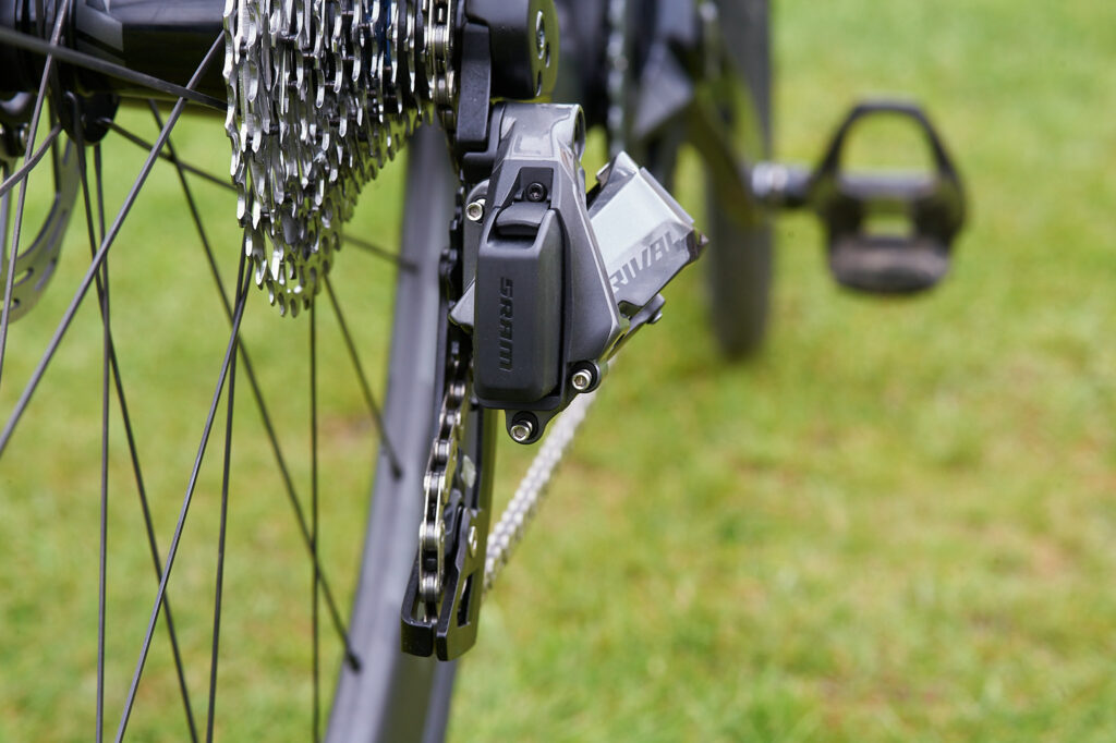 2021 SRAM Rival eTap AXS groupset – rear mech profile.jpg