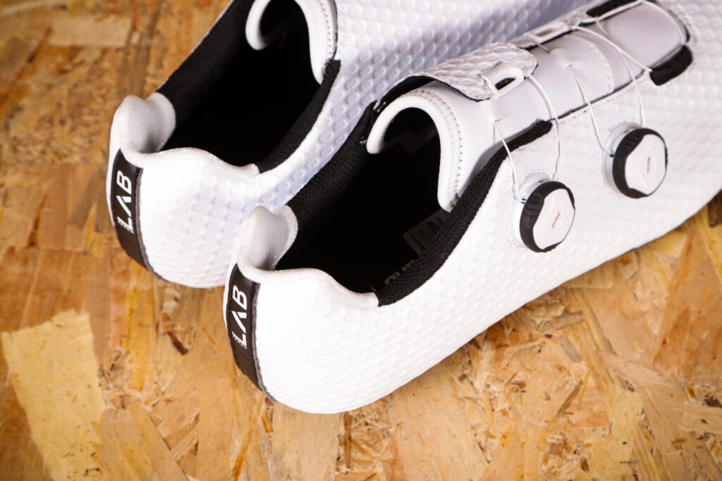 2021 dhb Aeron Lab Carbon Road Shoe Dial – openings.jpg