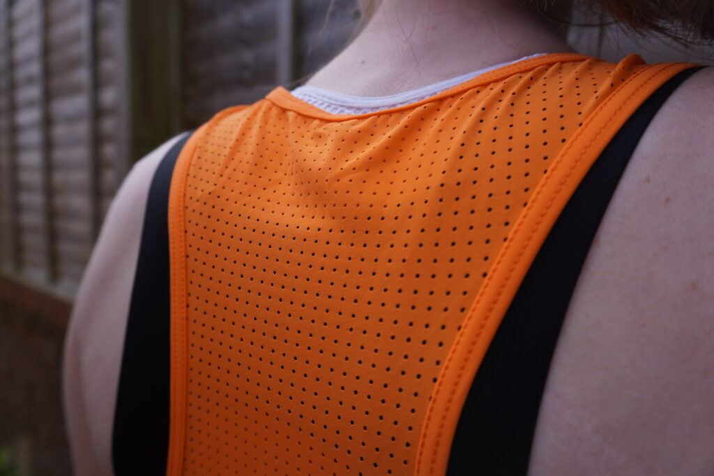 2021 La Passione Grace Tank Mandarin upper back .JPG
