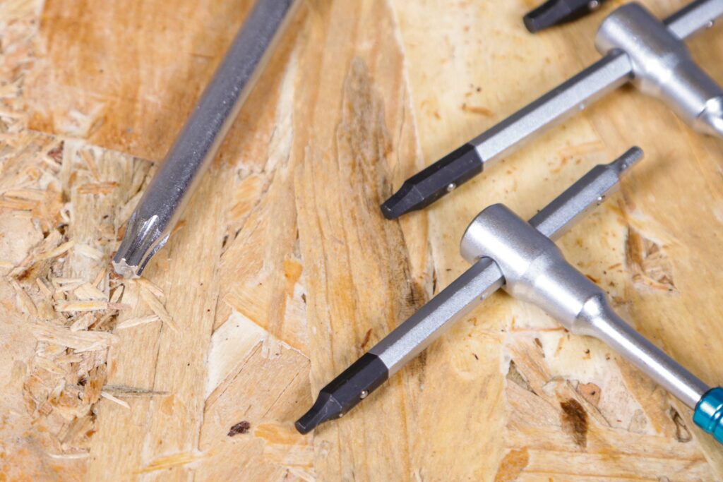 2021 LifeLine Pro Sliding T Bar Hex Set – 7.jpg
