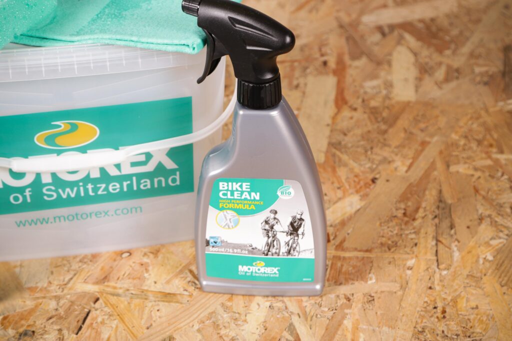 2021 Motorex Bike cleaning kit 2.jpg