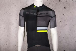 2021 Endura Asym Short Sleeved Jersey.jpg