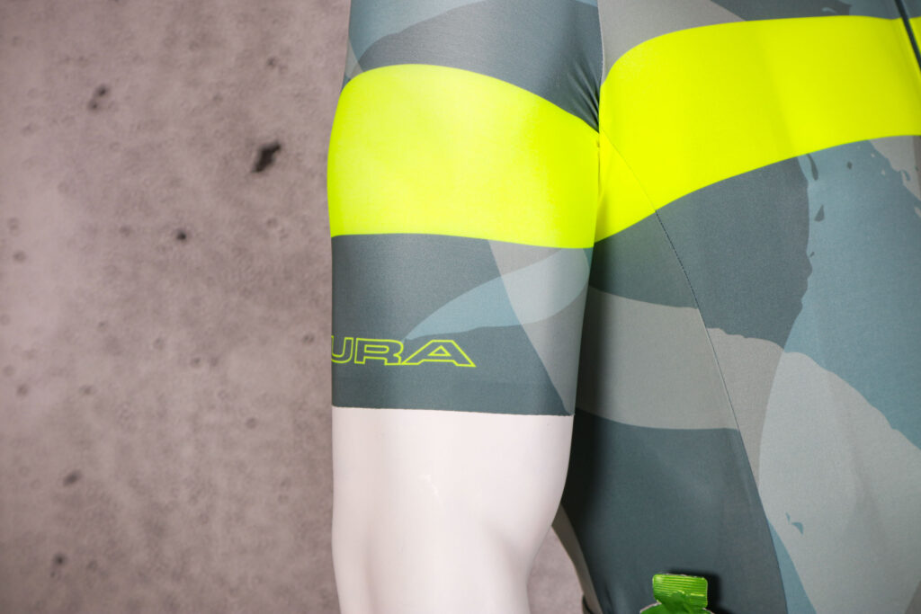 2021 Endura Canimal Short Sleeved Jersey – sleeve.jpg