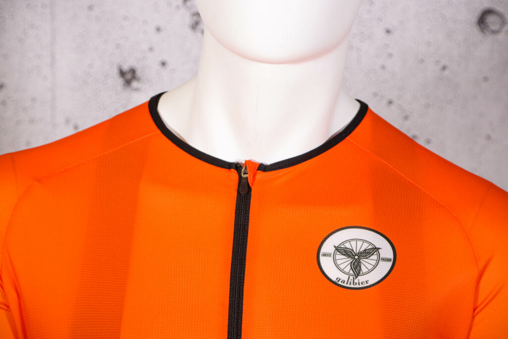 2021 Galibier Regale Ultralight Jersey – collar.jpg