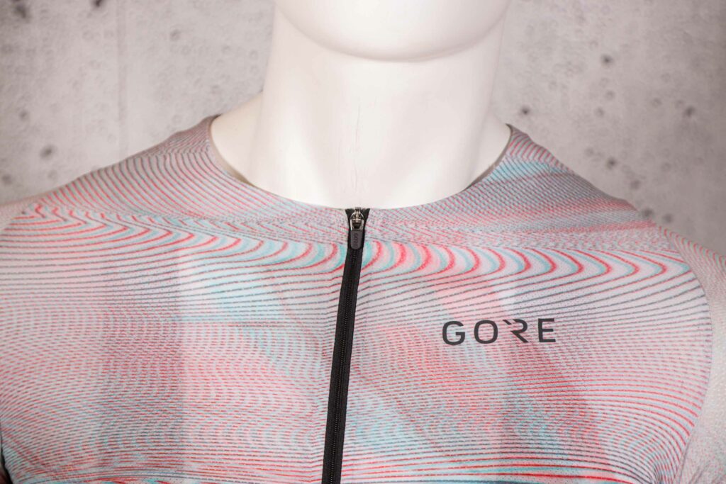 2021 Gore Chase Jersey Mens – collar.jpg
