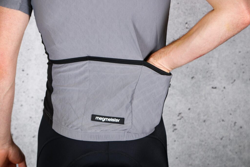 2021 Megmeister Ultrafris Pro Cool Jersey – pockets.jpg
