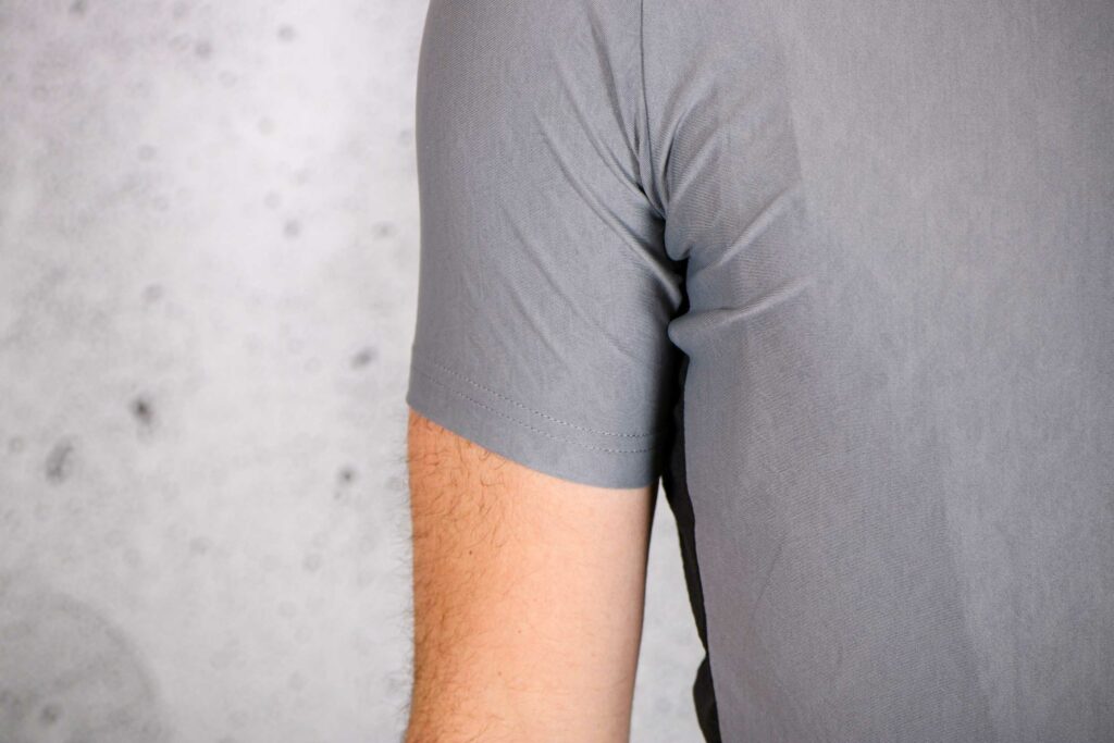 2021 Megmeister Ultrafris Pro Cool Jersey – sleeve.jpg