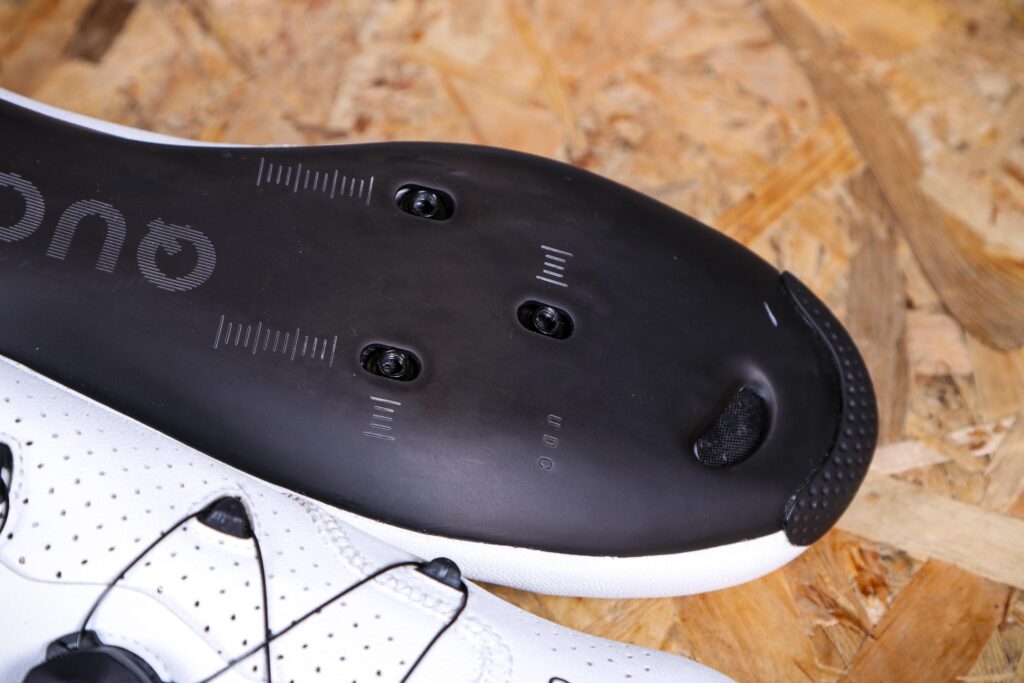 2021 Quoc Night Mono 2 cycling shoes – sole toe.jpg