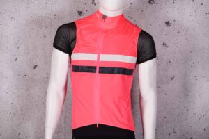 2021 Rapha Men's Brevet Gilet With Pockets.jpg