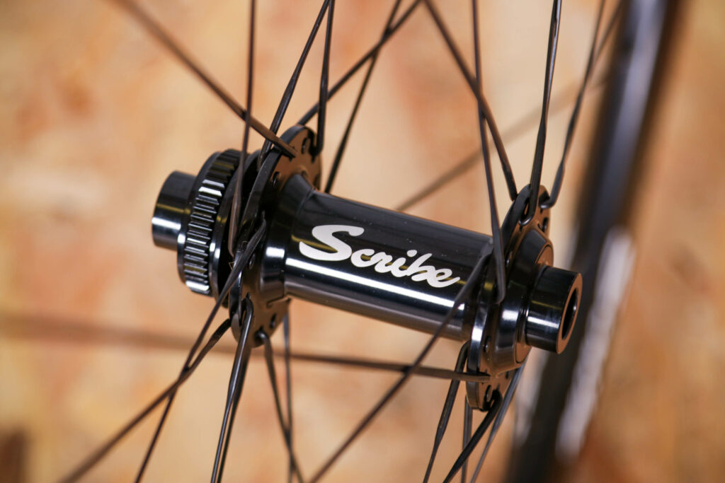 2021 Scribe Duty Disc Wheel Set – front hub.jpg