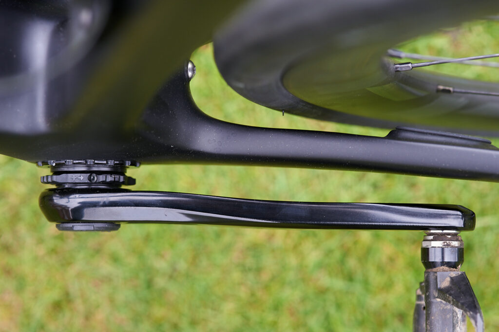 2021 SRAM Rival eTap AXS groupset – non drive side crank 2.jpg