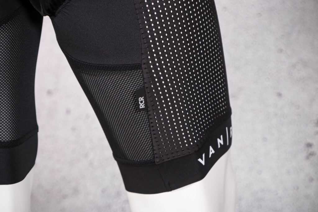 2021 Van Rysel RCR Ultralight Road Bib Shorts – cuff.jpg
