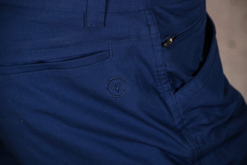 2021 Vulpine Mens Gravel Shorts Oxford Blue – logo.jpg