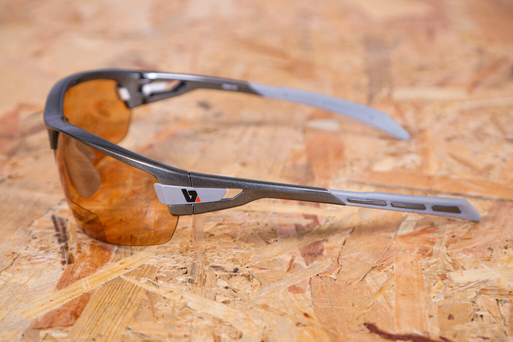 2021 BZ Optics PHO Bi-focal Photochromic HD Lens glasses &ndash; side.jpg