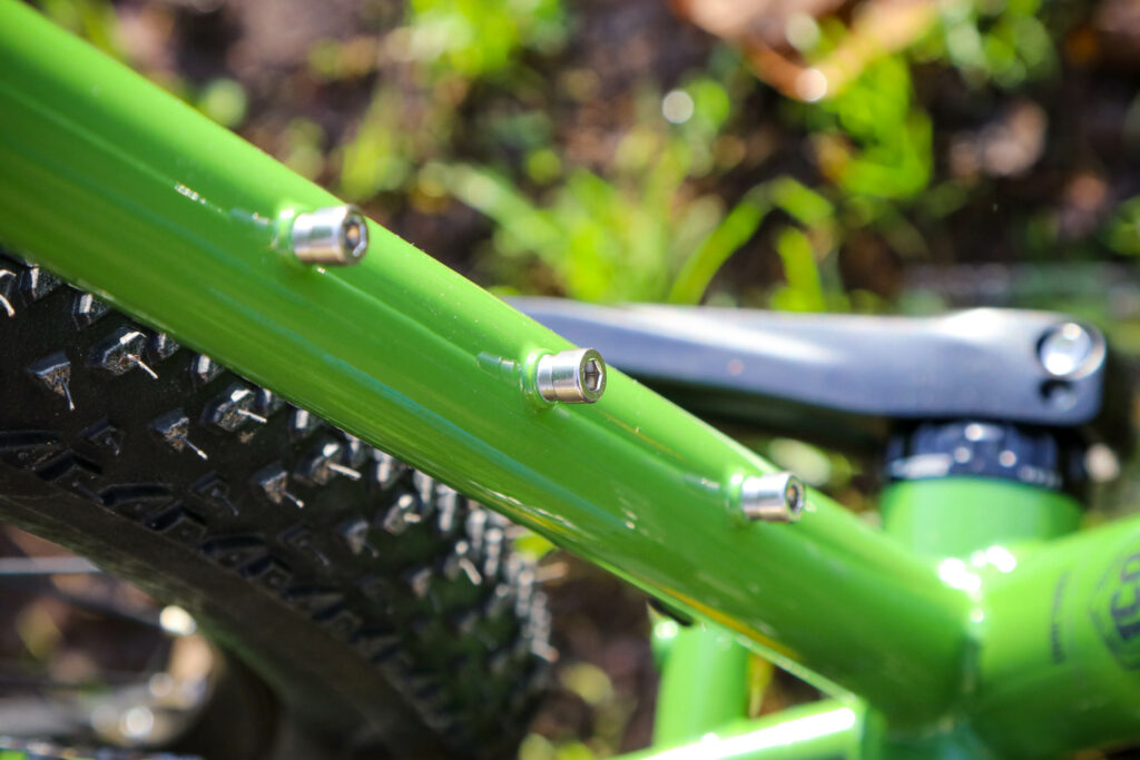 2021 Fairlight Faran – seat tube bosses.jpg