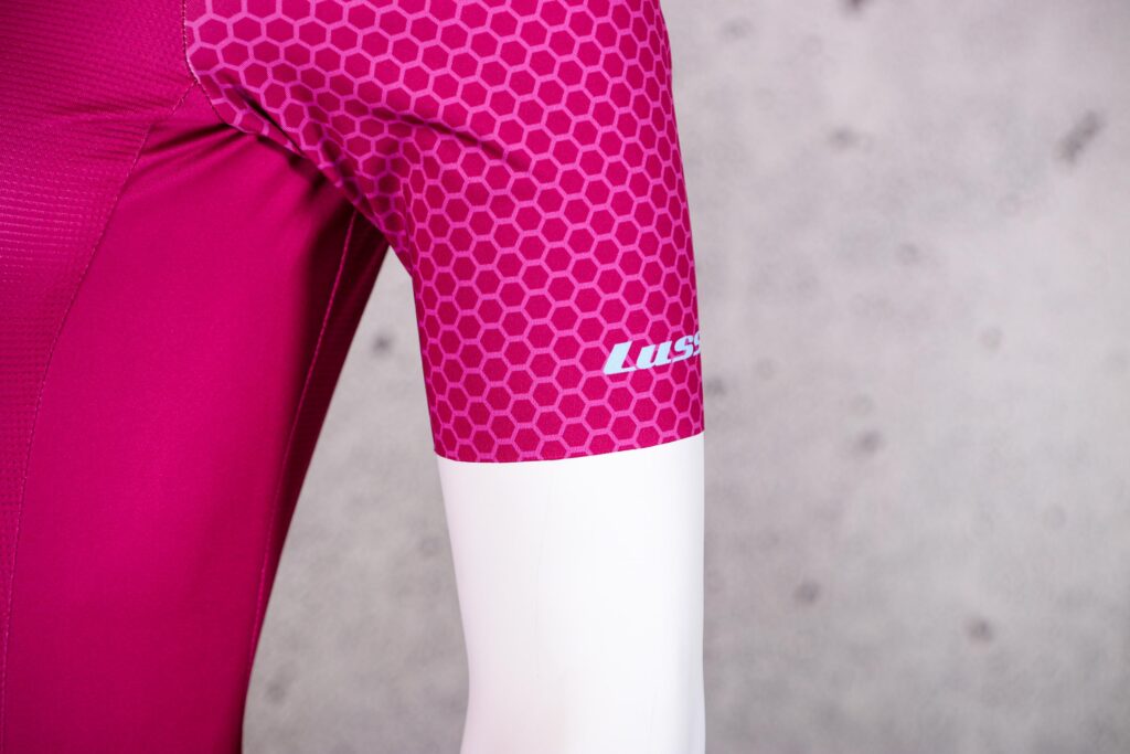 2021 Lusso Womens Aero Jersey &ndash; Hebden &ndash; sleeve.jpg