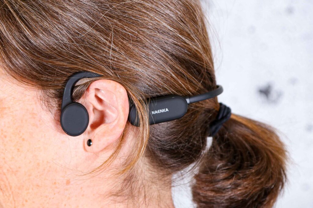 2021 Naenka Bone Conduction Runner Pro Open Ear Wireless Headphone IP68 Waterproof – worn 1.jpg