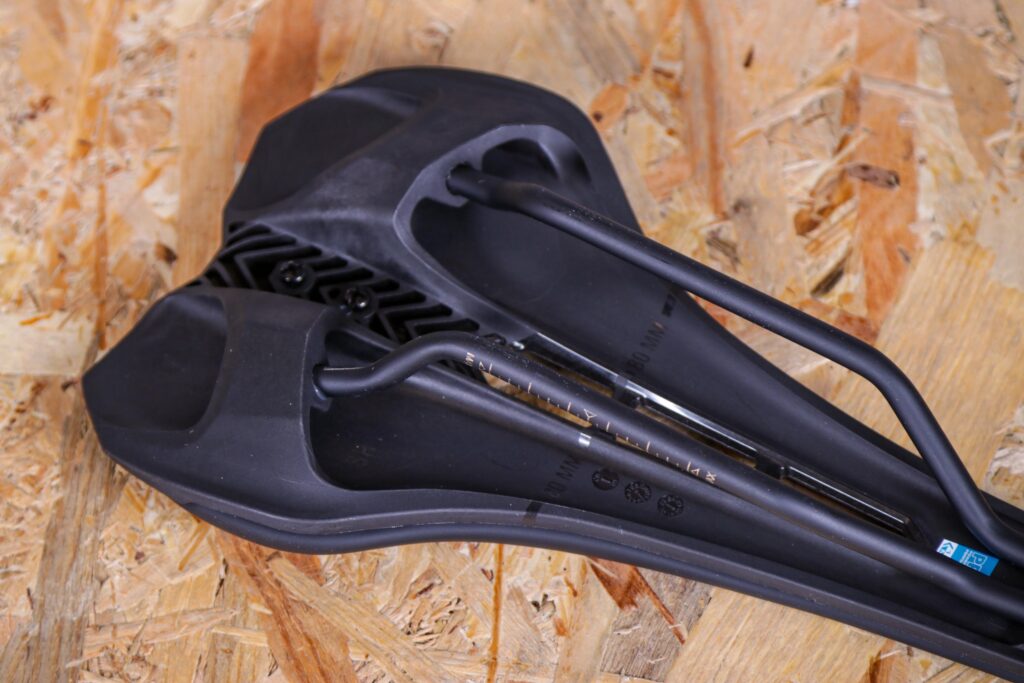 2021 PRO Falcon Performance Saddle &ndash; underside rear.jpg