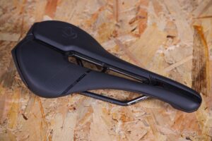 2021 PRO Turnix Performance Saddle.jpg