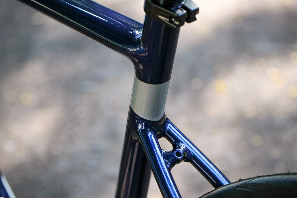 2021 Ribble Endurance AL e Shimano 105 – seat post junction.jpg