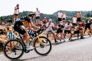 2022 Cervelo R5 action &ndash; 4.jpeg