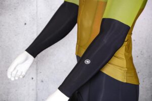 Assos Armwarmer_evo7