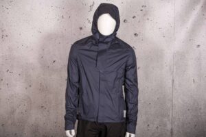 2021 BTWIN 500 Waterproof Urban Cycling Jacket.jpg